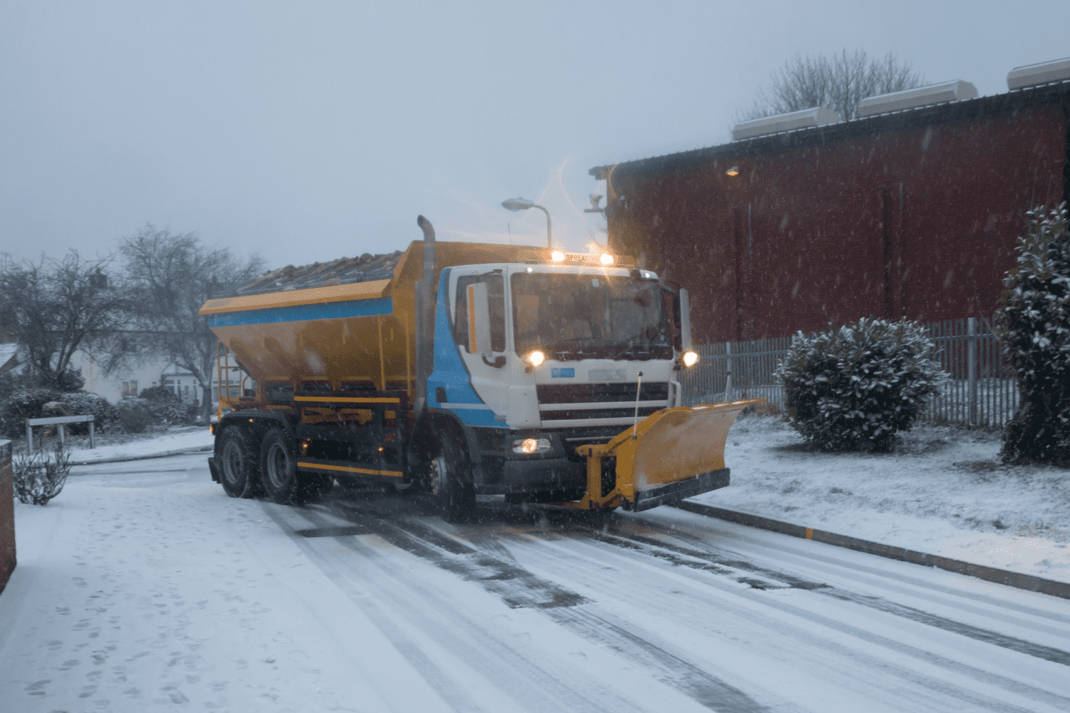 Gritting - Grounds maintenance from Precision FM